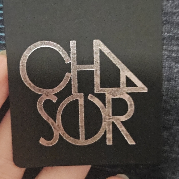 NWT Chaser graphic long sleeve top size small - Picture 7 of 11